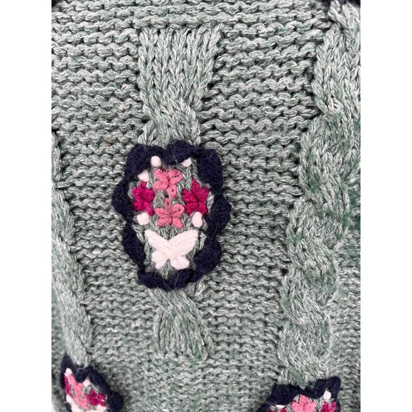 Shenanigans knitted by hand women's sage green sweater with flowers size M - Picture 4 of 5